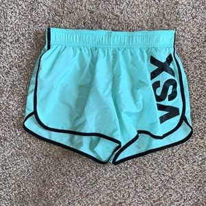 VS running short XS